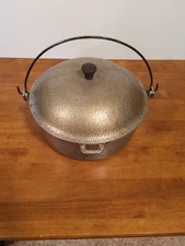 Vintage Club Aluminum Hammercraft  Dutch Oven 4.5 Qt Pot W Lid & Bail Handle