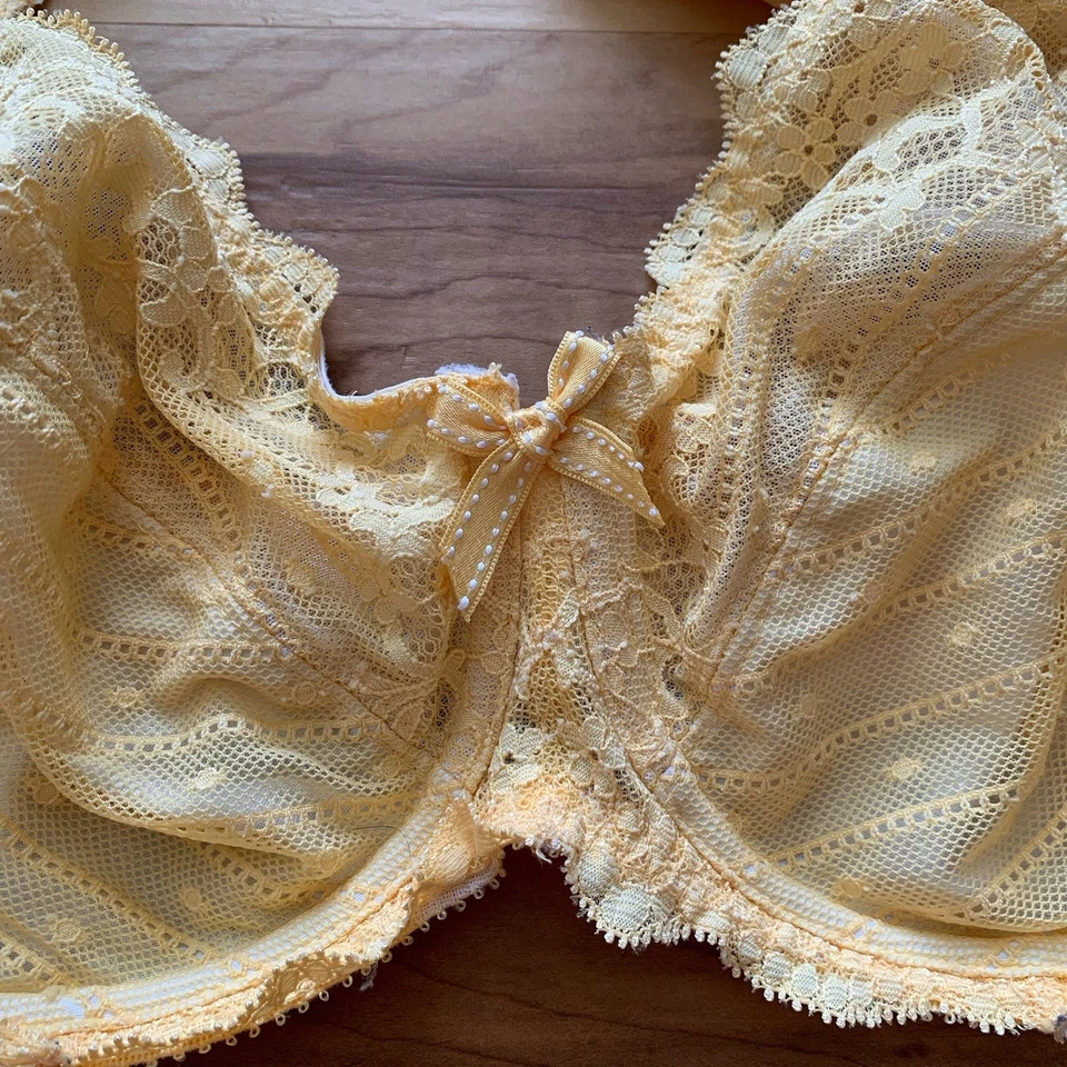 Бюстгальтер Chantelle желтый кружевной 32DDD на косточках с цветочным рисунком - Изображение 2 из 4