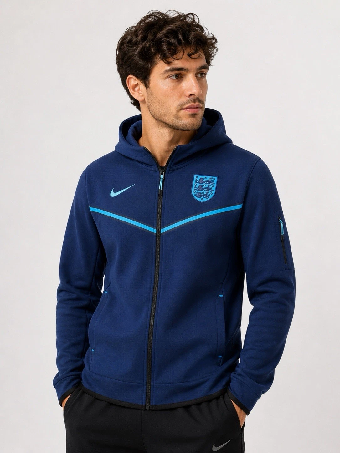 Nike 2022-23 England Tech Fleece Hoodie- Men’s Large NWOT