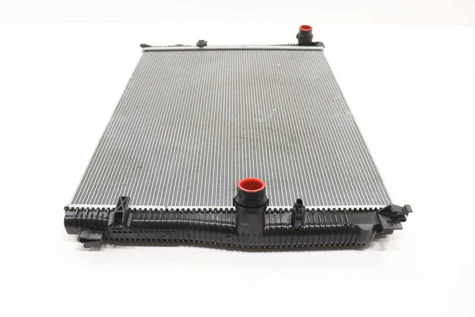 Radiador BMW 330I 2019 2020 2021 Foto 4 de 4