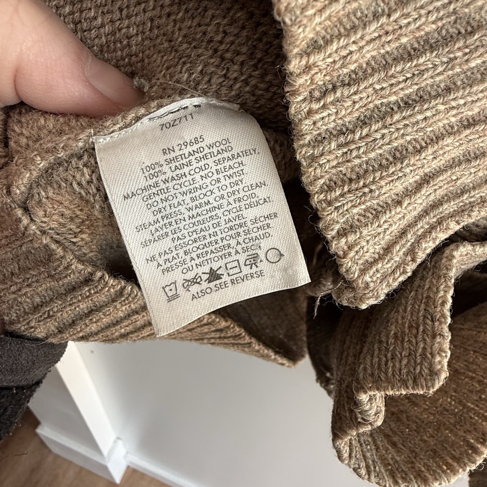 Pendleton Shetland Wool Knit Button Accent Beige … - image 9