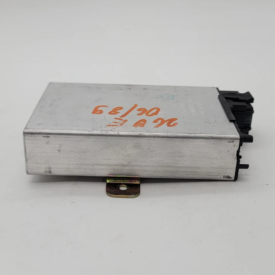 Módulo de control de crucero Mercedes-Benz 190E 300E 1988-1993 OEM 0055450532 Foto 3 de 4