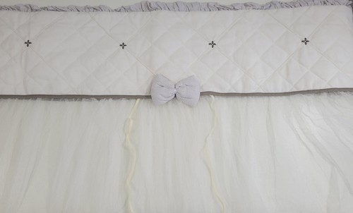 Paulinha Baby - Made in Brazil  Baby Crib Netting - Wall Mount