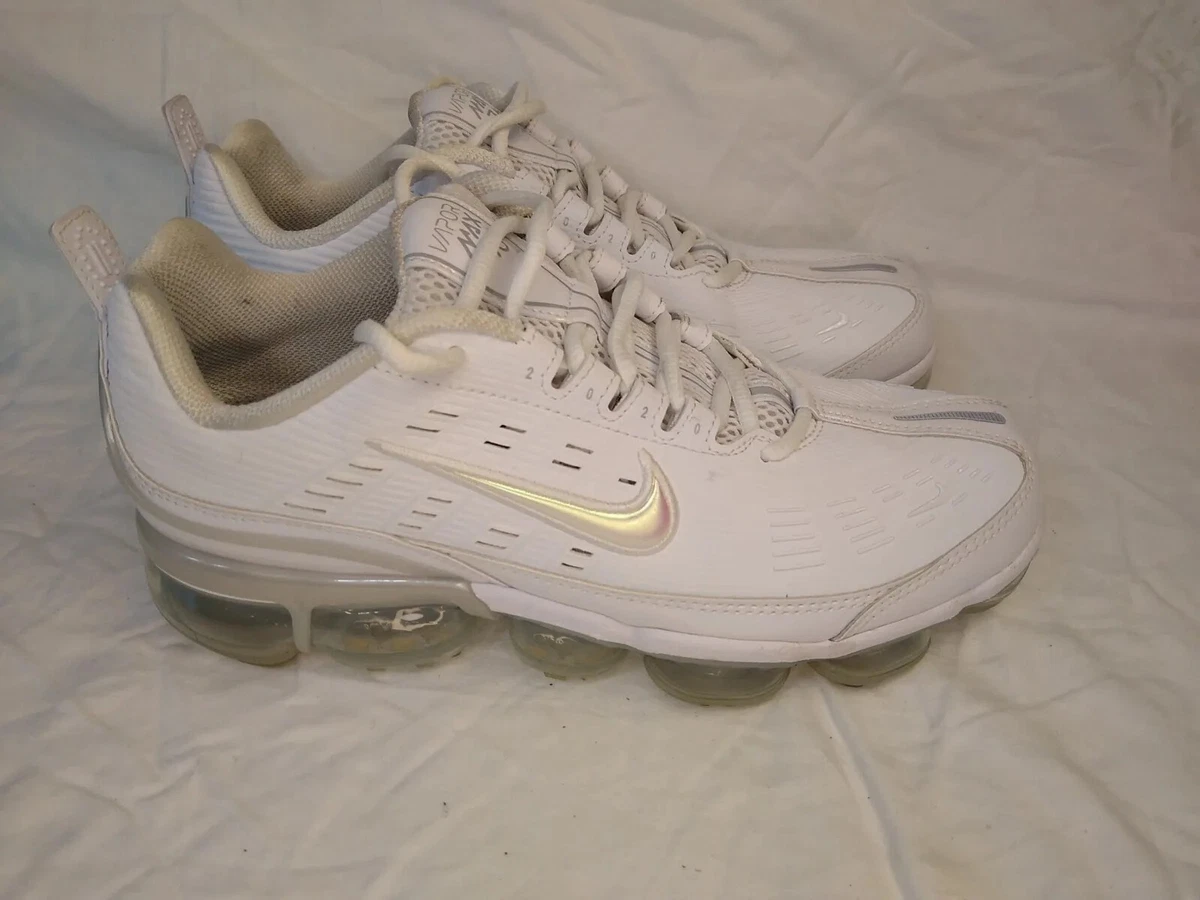 Nike vapormax womens white discount