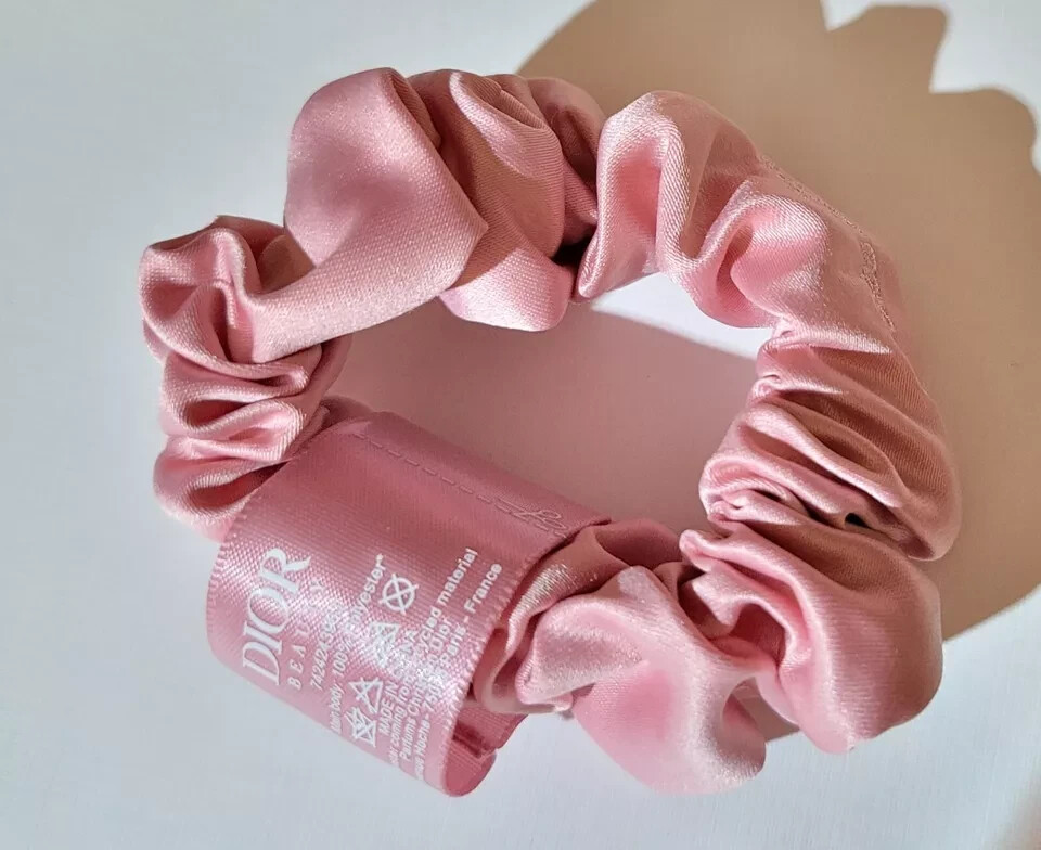 DIOR Beaute Pink Hair Scrunchie +EDT Sample Spray Limited  display picture 2