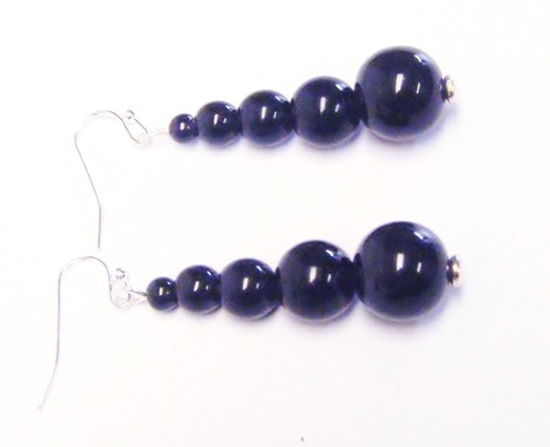 Black Glass Pearl in Mixed Sizes Necklace/Earrings Set - Picture 9 of 10