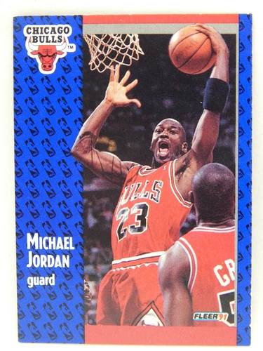 1991-92 Fleer Basketball - Chicago Bulls #29 - MICHAEL JORDAN