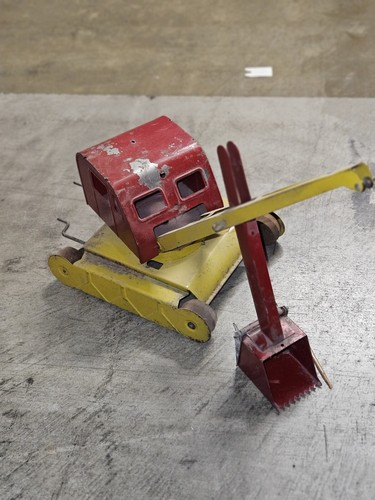 Vintage Pressed Steel Backhoe Brenner Manufacturing With Bucket - Picture 10 of 18