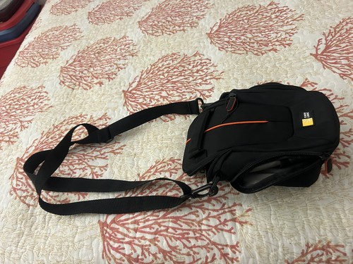 Case Logic Camera Shoulder Sling Bag - Picture 23 of 24