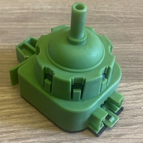 Waschmaschine INDESIT IWME127 UK Druckschalter Original Ersatzteile