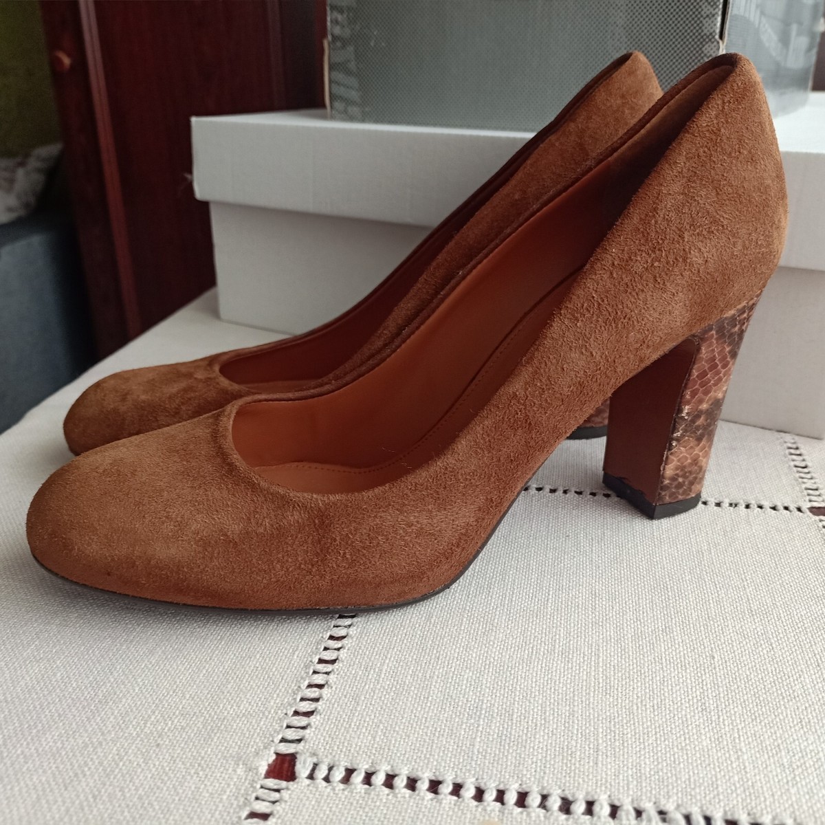 Suede Ladies Brown Court Shoes Uk Womens Hush Puppies Brown Olivia