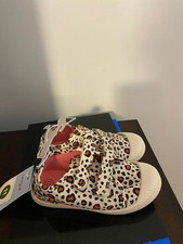 NEW TODDLER GIRL'S SIZE 11 CAT JACK CASUAL SNEAKERS