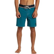 Quiksilver Original Straight Leg Solid 18" Boardshorts - Col Blue