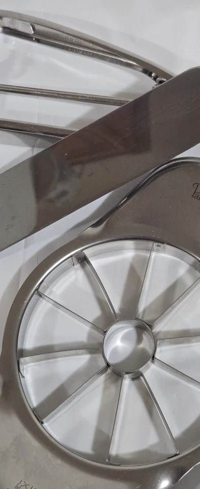 PAMPERED CHEF LOT 4 Kitchen Utensils Slicer Icecream Scoop Spreader Apple Cutter - Image 4 of 4