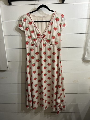 Cider Strawberry Print Midi Dress Size 1X NWT