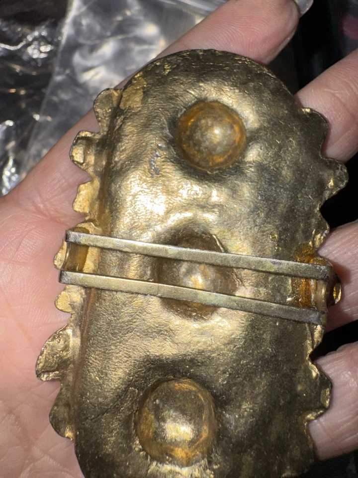 VTG 1970s Victorian Revival Ornate Gold Tone Cast Metal Rococo Belt Buckle - Image 4 of 4