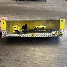 M2 Machines S33 18-26 1957 Mack Model N & 1969 Datsun Bluebird 1600sss Mooneyes 