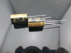 Конденсатор 35v 330uf