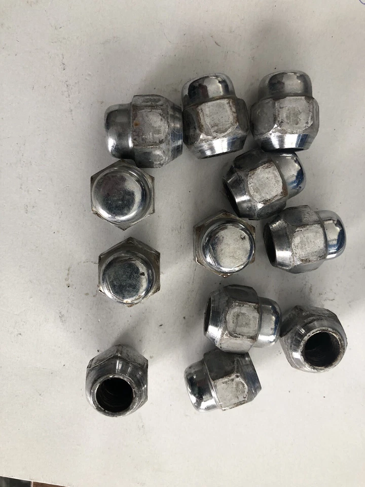 Nissan Cube 2011 tuercas de rueda, 40224-6LWOA, OEM, usadas, 20 piezas Foto 2 de 2