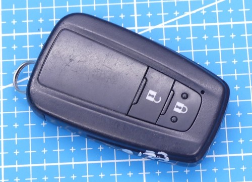 Toyota Corolla Smart Remote Key 2 Buttons Type E210 SERIES 2019-2025 Genuine OEM - Picture 2 of 6