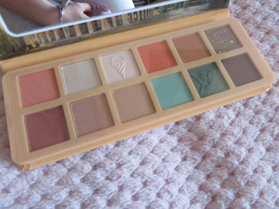 ESSENCE * BENVENUTI A ROMA * EYESHADOW PALETTE * NEU - Bild 4 von 4