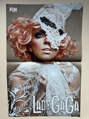 Lady Gaga A3 Poster + Justin Bieber & Willow Smith A4 Poster