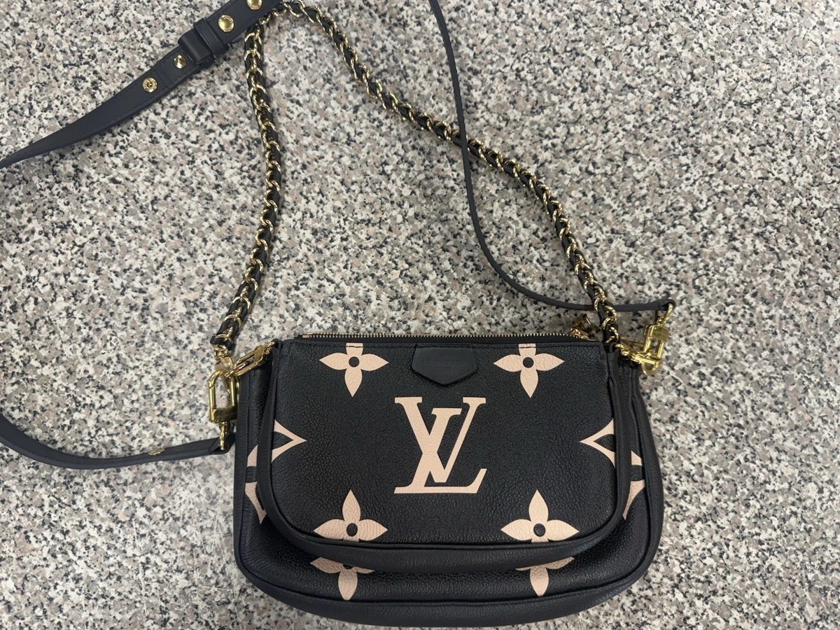 Louis Vuitton Multi Pochette Accessories Bag Black White Empriente