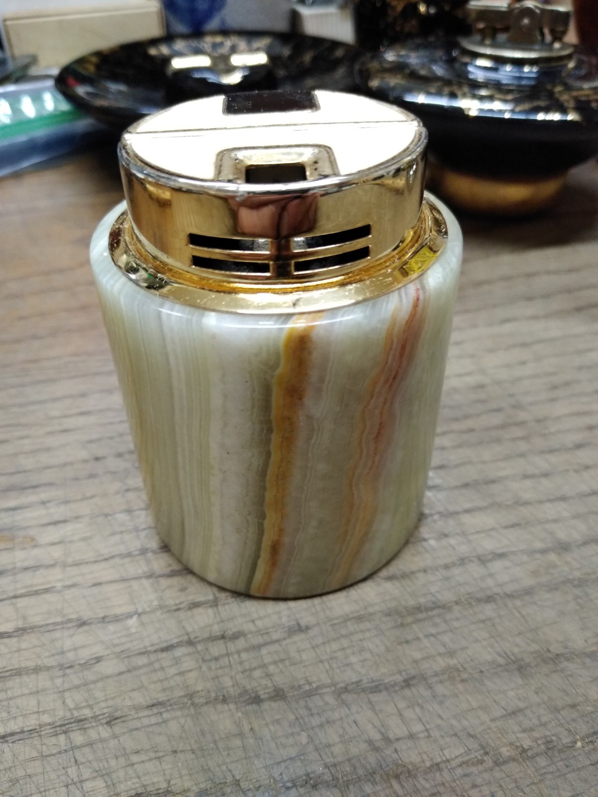 Marble Agate? Gold Tone Japan!