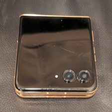 Motorola Razr 2025 Flip Smartphone 256GB 12GB RAM Pink Black Gold 32MP 50MP