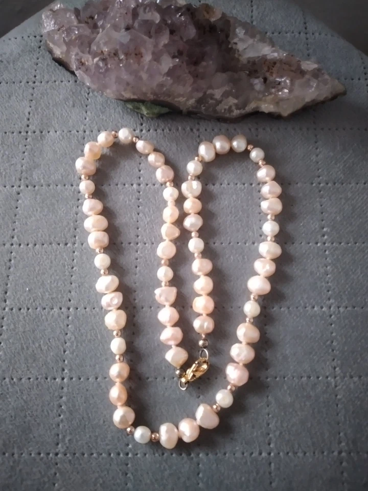 flussperlenkette Goldfarbige Zwischenkugeln Feiner Glanz - Bild 2 von 4