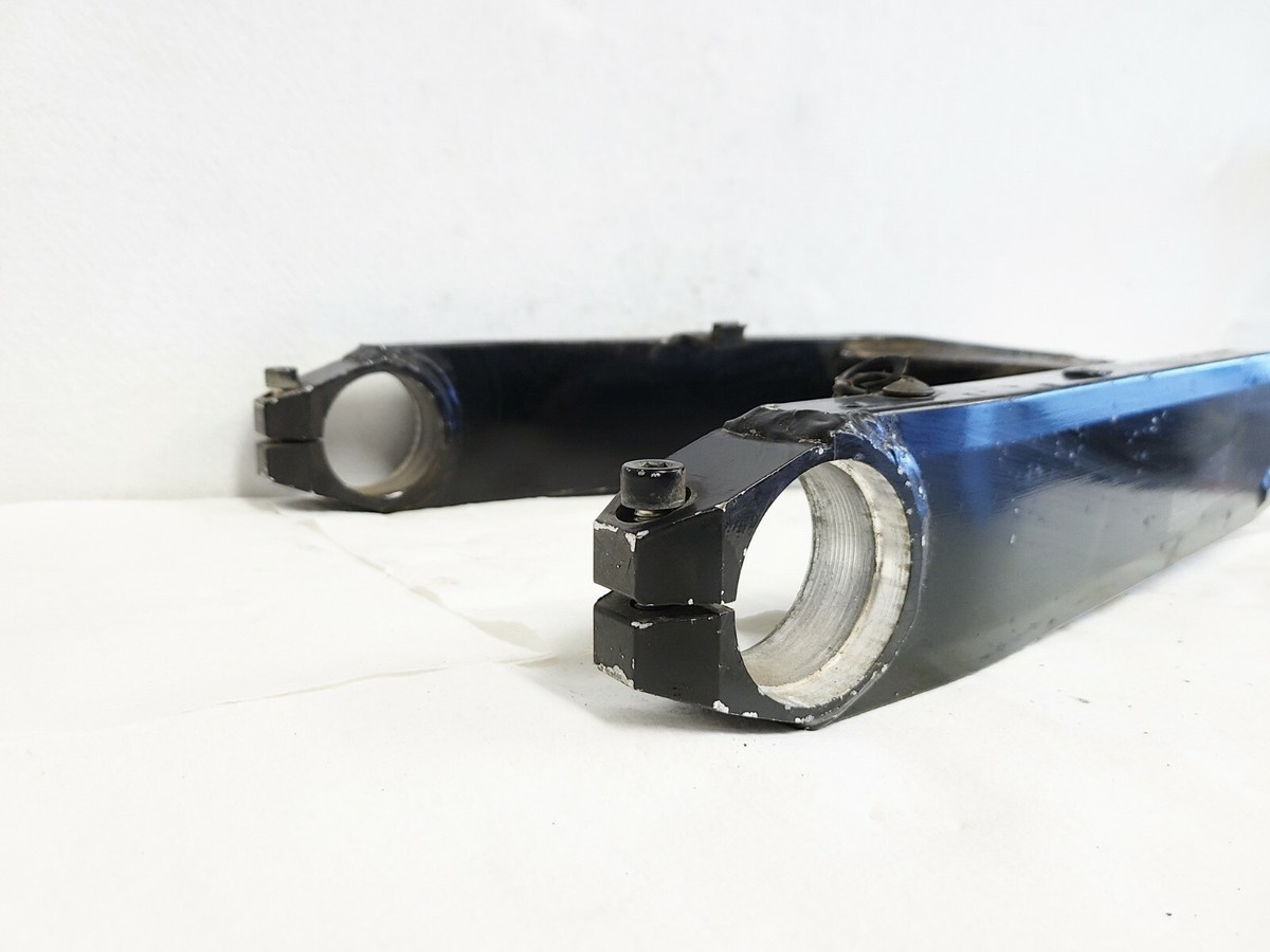 1992 - 1993 KAWASAKI ZX11 OEM REAR WHEEL SWINGARM SUSPENSION SWING