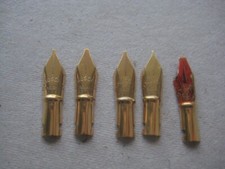 Manuscript Pen Nibs, Cased 686PUMPJUNE23