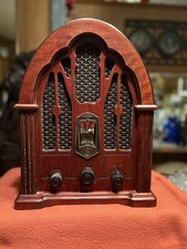 General Electric GE Reproduction Model No 7-4100JA Cathedral AM/FM Radio Wood