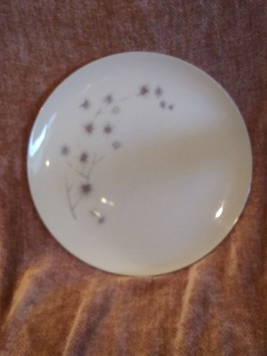 2 - 9 1/2" Luncheon/Dinner Plates Creative Fine China 1014 Japan Platinum Star B - Picture 2 of 8