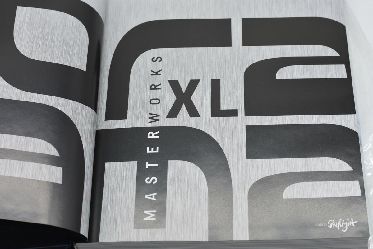 Sorayama XL Masterworks Edition - AUTOGRAPHED - VHTF - RARE LOOK