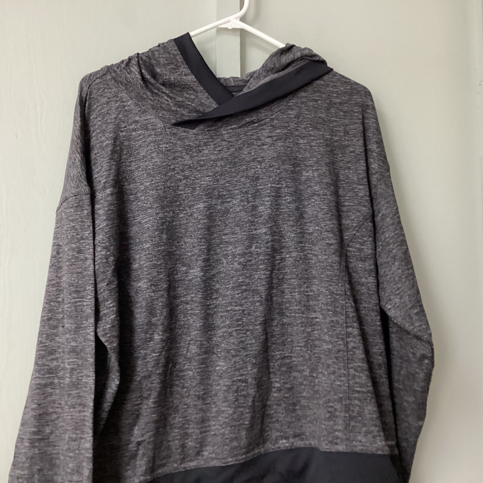 Mondetta Performance Size Large Dark Gray Hoodie … - image 10