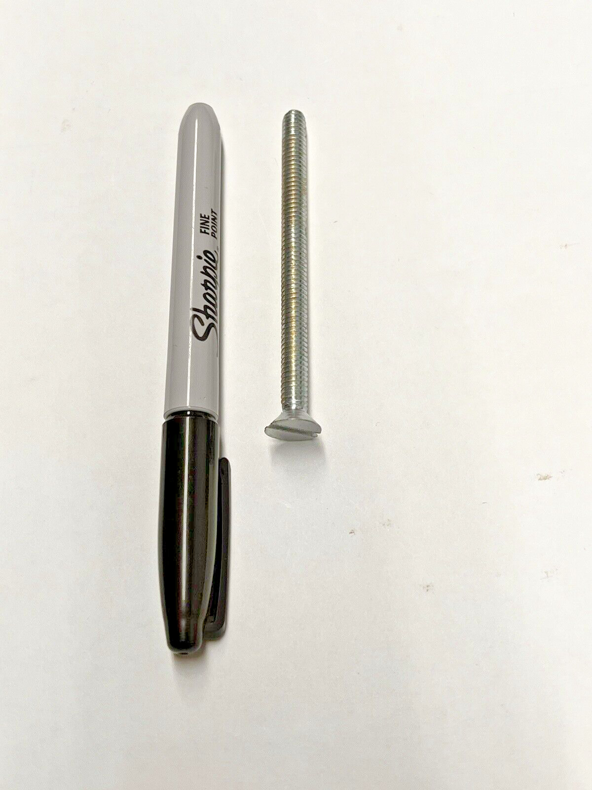 (100) 1/4-20 X 3-1/2 Slotted Flat Head Machine Screw Steel Zinc Long Countersunk