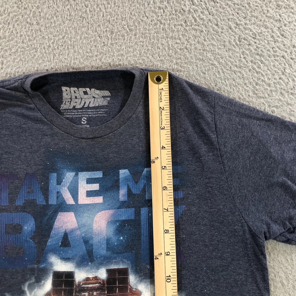 Camiseta Regreso al Futuro Take Me Back 1985 DeLorean Coche Azul Para Hombre Talla Pequeña Foto 4 de 4
