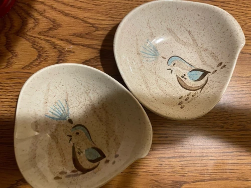 Vintage Red Wings Pottery Bob White  Lug Handle Fruit/Dessert Bowl - Set Of Two