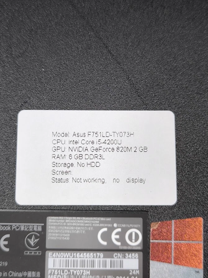 Asus F751LD-TY073H Nur Tastatur - Teile, Nicht Funktionierend - Bild 2 von 4