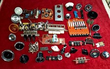 40  PARTI CIRCA SFUSI DI ELETTRONICA DA RECUPERI, COME DA FOTO. Leggi bene.