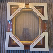 Aaron Brothers - Vintage Style Mahogany Wood Picture Frame w/ Gold Trim  8×10