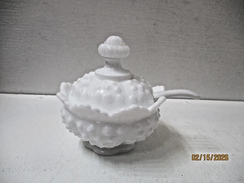 Vtg Fenton Hobnail Milk Glass saw-tooth crown Condiment/Sugar dish w/lid & spoon