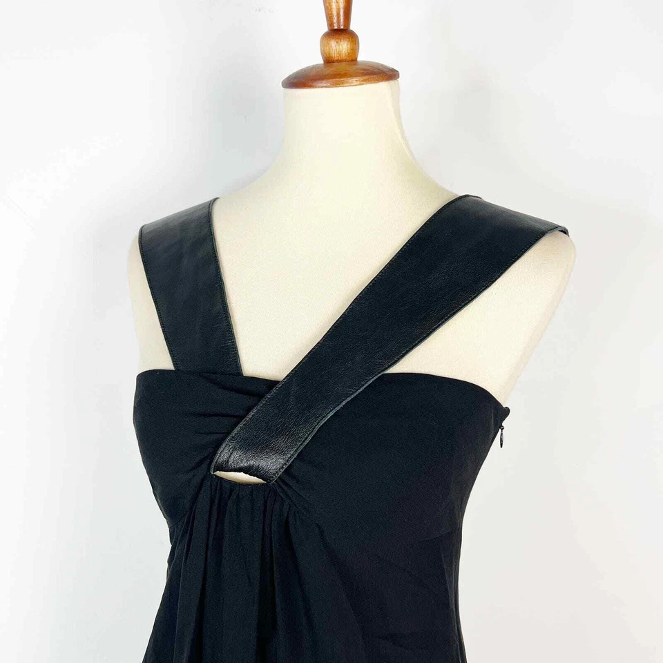 Vestido Vivienne Tam negro 100% seda con correas de cuero talla 1 Foto 3 de 4