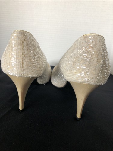 Caparros Ivory Silk Beaded Dress Heels Shoes Size 8.5 B Wedding Formal Party 🎉 - Picture 6 of 24