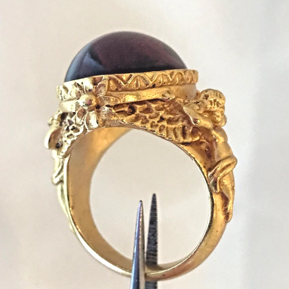 ANILLO RENACIMIENTO ROMANO Elizabeth Taylor Para Avon Querubín Cabujón De Colección Edad Dorada Talla 8 Foto 3 de 4