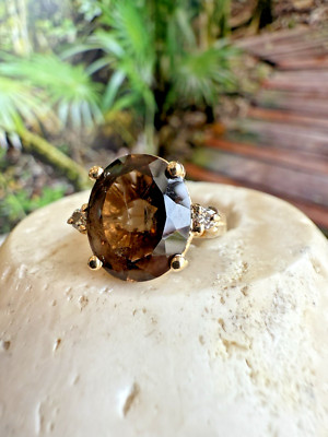 Ladies ESTATE 14k Yellow Gold NATURAL Diamond / Smokey Topaz COCKTAIL Ring