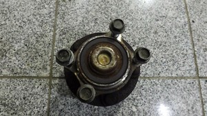 Nissan 350Z Radnabe / Radlager vorne original