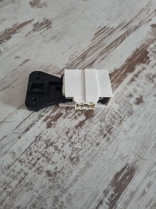 Waschmaschine Samsung WF71184ZBD/XEG Schloss Türverriegelung  DC64-01538A