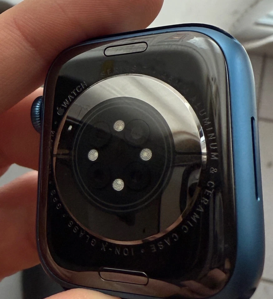 Apple Watch Series 7, foto 2 di 5